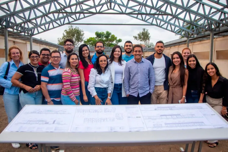 Prefeitura assina ordem de serviço para construção de escola infantil Prefeitura assina ordem de serviço para construção de escola infantil