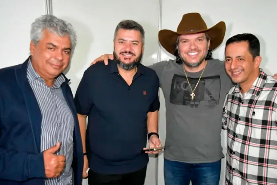 31º Arraiá da Curindiba: Segunda noite de shows aquece Vereda com grandes atrações