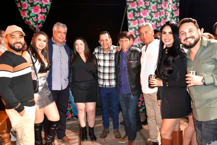31º Arraiá da Curindiba: Segunda noite de shows aquece Vereda com grandes atrações