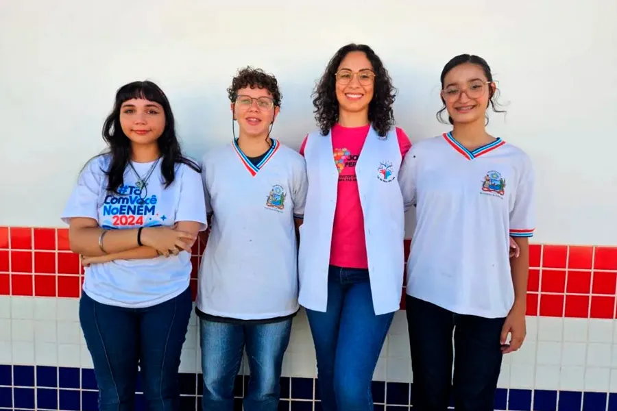 Estudantes criam tinta sustentável que pode amenizar calor em comunidades carentes