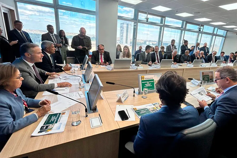 Modernização e concessão da Rota 2 de Julho e BR-116 ganham força com articulação entre Governo da Bahia e União Modernização e concessão da Rota 2 de Julho e BR-116 ganham força com articulação entre Governo da Bahia e União