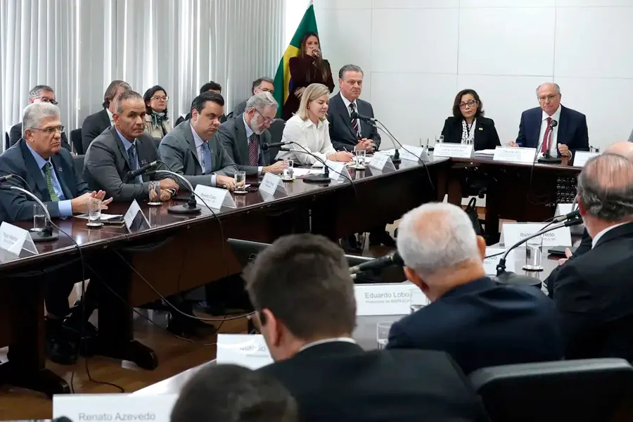 Agronegócio teme perda de safras e apoia negociação do governo com EUA
