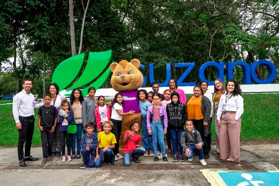 No Dia de Proteção às Florestas, Suzano destaca programa que já impactou mais de 8 mil pessoas em 2025