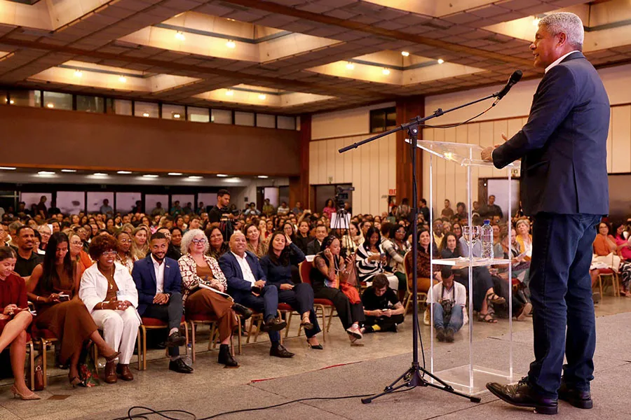 Encontro de Formação reúne mais de 700 educadores para fortalecer a educação integral na rede estadual