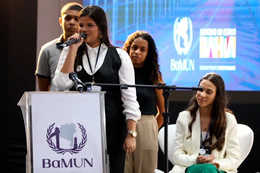 Estudantes da rede estadual já podem se inscrever na BaMUN 2025
