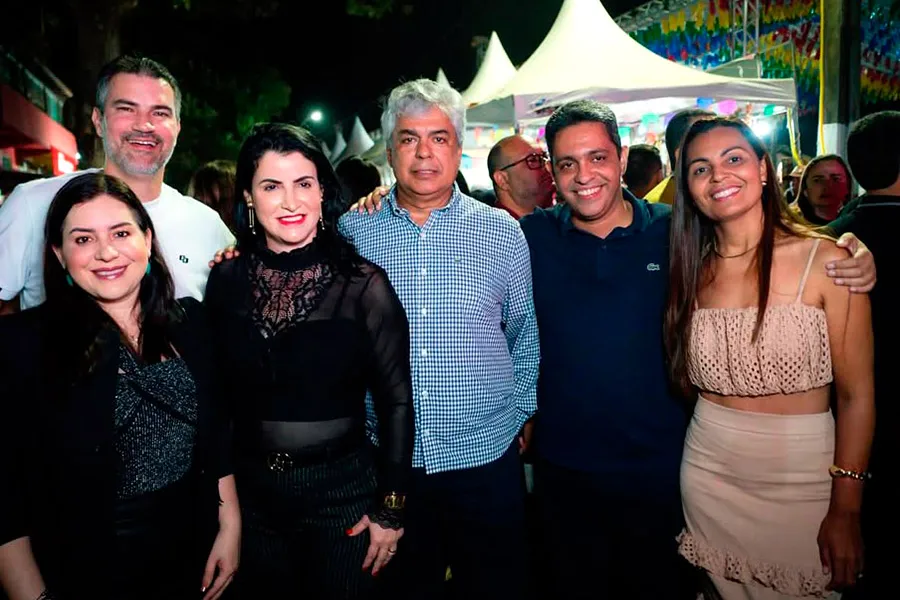 Nova Viçosa vibra com João Gomes e a força da cultura nordestina na abertura do Forró do Asfalto