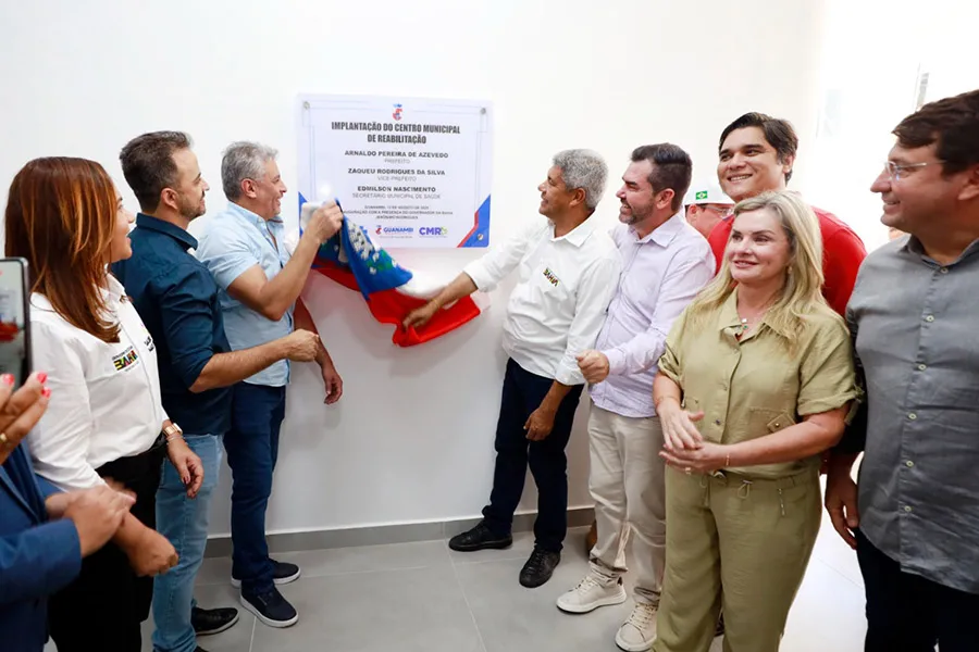 Com investimento de R$ 92 milhões, Governo do Estado amplia hospitais e transporte de pacientes em Guanambi