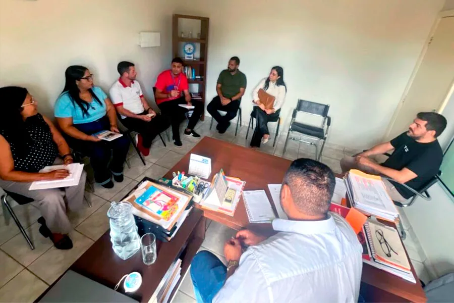 Secretaria de Educação recebe NTE 07 em diálogo sobre a Busca Ativa Escolar