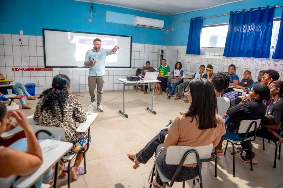 Caminhando para o Futuro: ação fortalece o empreendedorismo na cidade Caminhando para o Futuro: ação fortalece o empreendedorismo na cidade