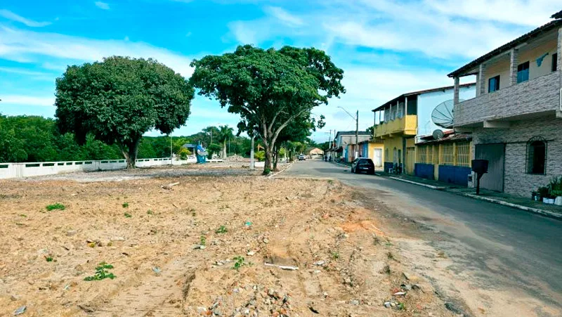 Prefeitura Municipal começa trabalho para reconstrução da Praça do Peroá