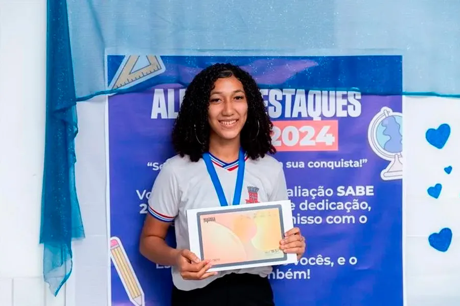 Ibirapuã premia alunos destaques da Prova SABE 2024 em Vila Juazeiro Ibirapuã premia alunos destaques da Prova SABE 2024 em Vila Juazeiro