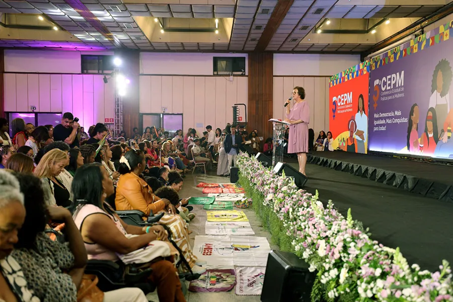 Bahia abre 5ª Conferência Estadual de Políticas para as Mulheres