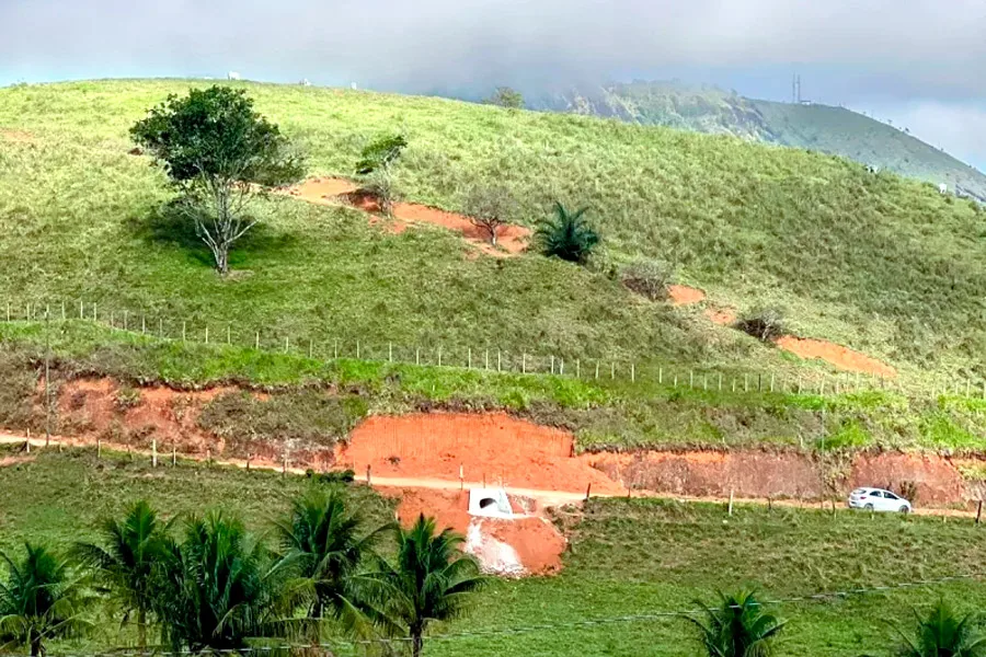 Vereda dá início às obras de asfaltamento na Ladeira do Bucho