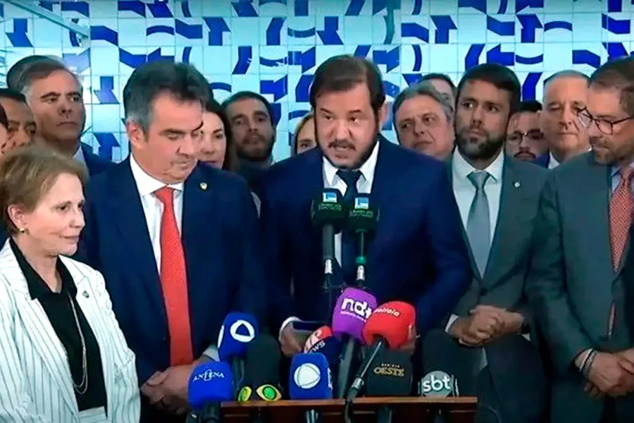 União Brasil e PP anunciam afastamento do governo Lula