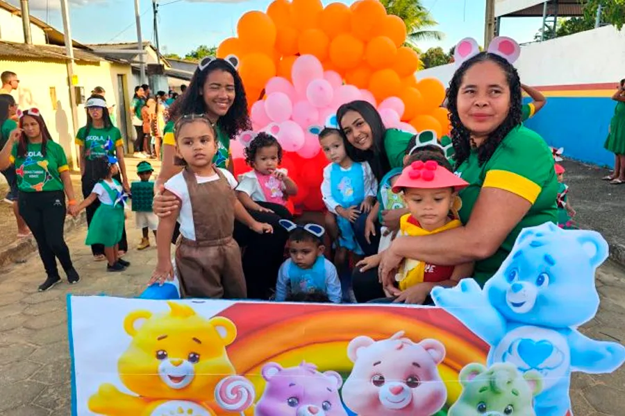 Tradição e patriotismo marcam desfile cívico do 7 de setembro no distrito de Taquarinha em Mucuri