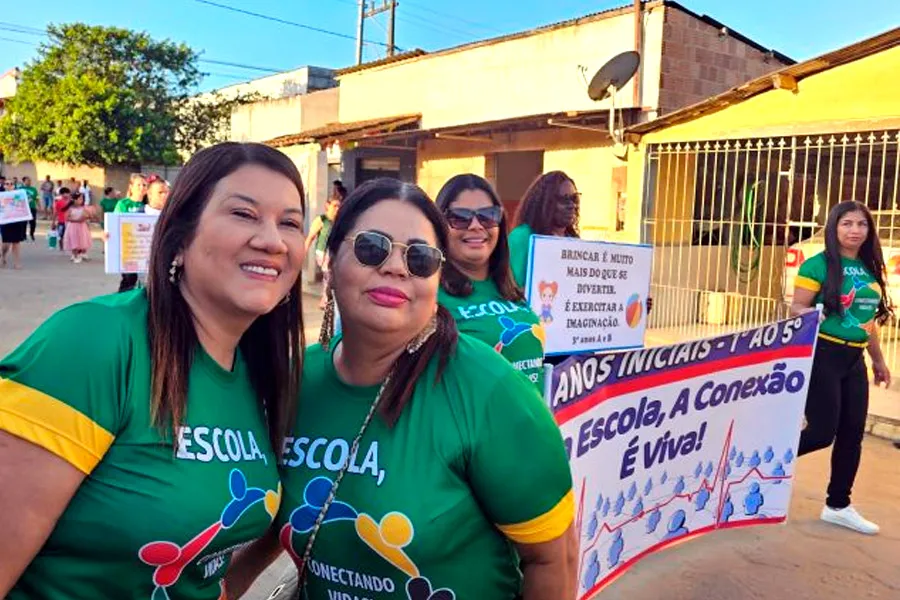 Tradição e patriotismo marcam desfile cívico do 7 de setembro no distrito de Taquarinha em Mucuri Tradição e patriotismo marcam desfile cívico do 7 de setembro no distrito de Taquarinha em Mucuri