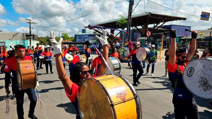 Patriotismo e alegria marcam o 7 de Setembro em Mucuri com desfile cívico e passeio ciclístico