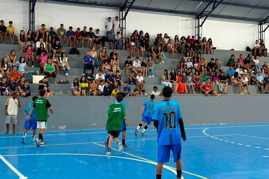 Jogos Escolares da Independência promovem patriotismo e integração em Medeiros Neto Jogos Escolares da Independência promovem patriotismo e integração em Medeiros Neto