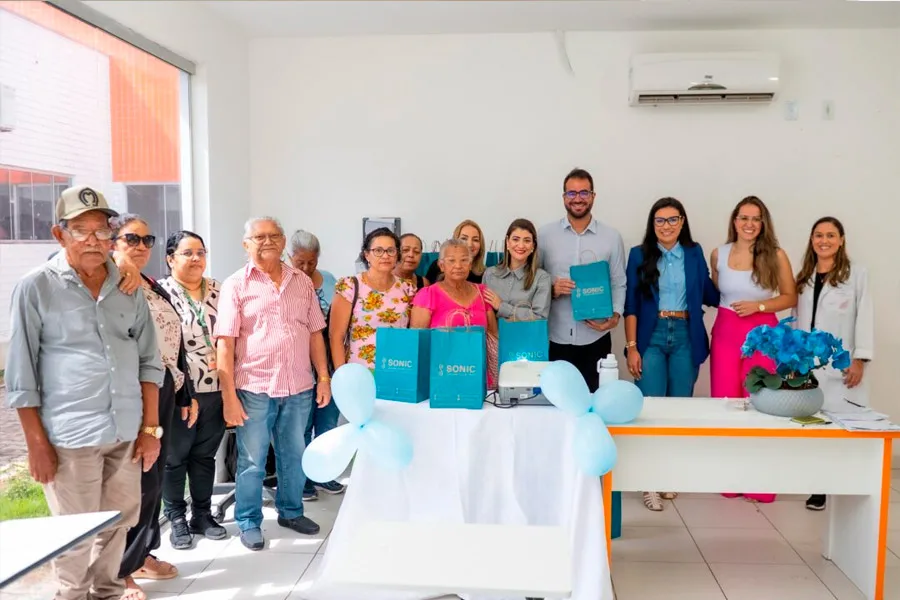 Prefeitura entrega mais de 190 aparelhos auditivos e promove inclusão social 