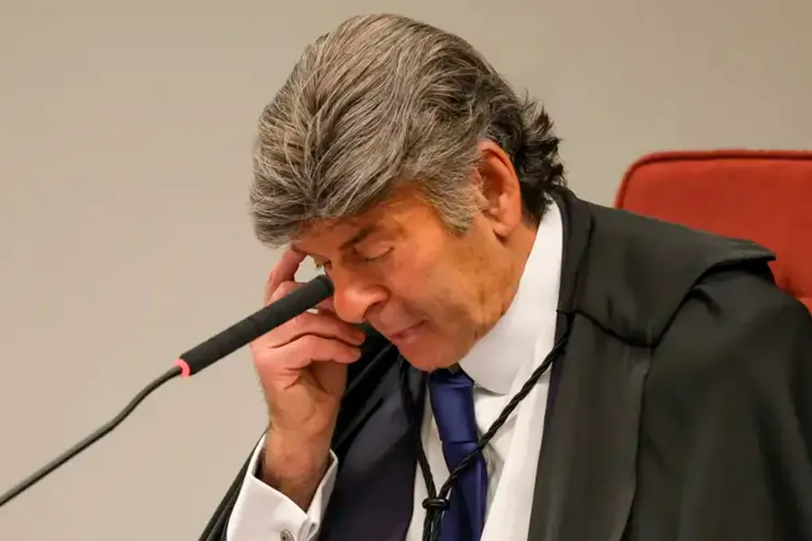 Cármen Lúcia forma maioria pela condenação de Bolsonaro e aliados