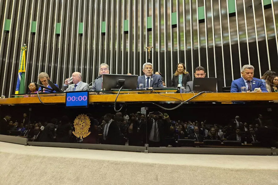 Em Brasília, governador Jerônimo Rodrigues participa de homenagem aos 192 anos de Feira de Santana