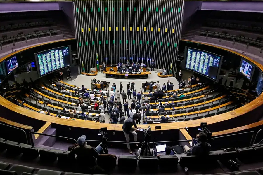 PL que isenta IR até R$ 5 mil será votado na quarta, 1º de outubro
