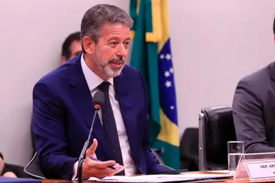 Comissão do Senado aprova isenção do IR para quem ganha até R$ 5 mil