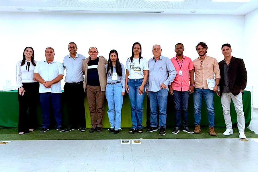 1º Seminário Ambiental de Medeiros Neto reúne autoridades, especialistas e estudantes