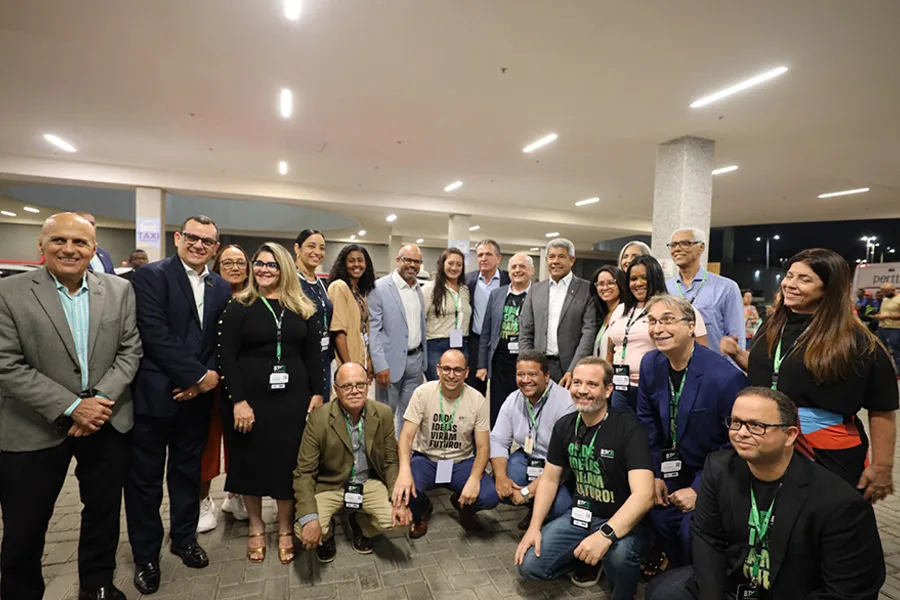 Setores de Ciência e Tecnologia se encontram na BTX 2025; governador participa da abertura