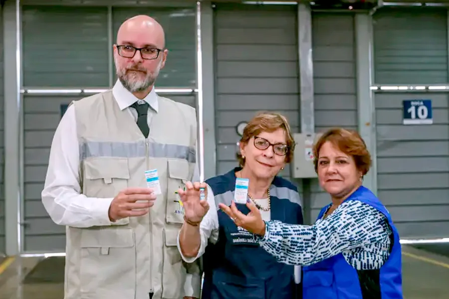 Brasil recebe 2,5 mil unidades de fomepizol, antídoto contra metanol
