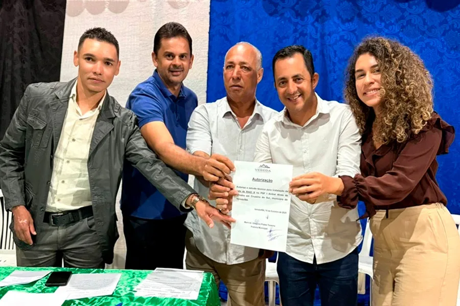 Prefeito Manrick anuncia pacote de obras e estudos técnicos para o distrito de Cruzeiro do Sul Prefeito Manrick anuncia pacote de obras e estudos técnicos para o distrito de Cruzeiro do Sul
