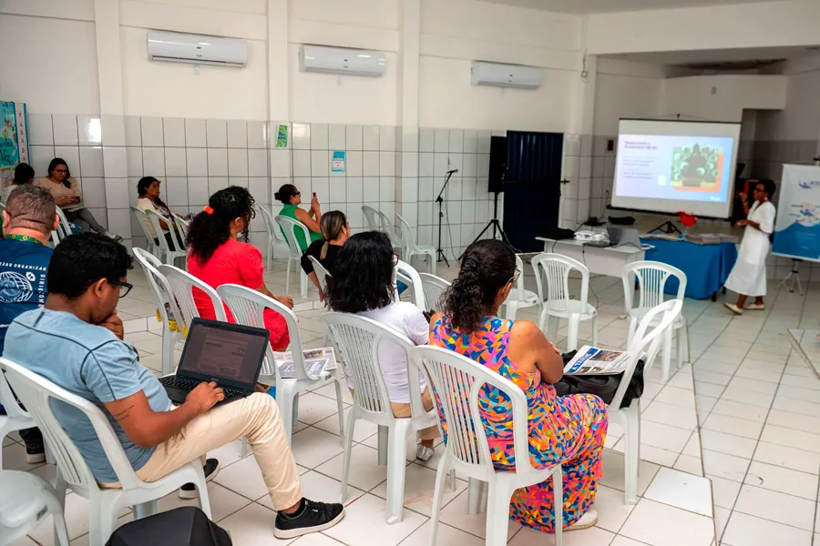 Formação sobre Educação Midiática e Cidadania Digital reuniu professores da rede municipal de Teixeira de Freitas Formação sobre Educação Midiática e Cidadania Digital reuniu professores da rede municipal de Teixeira de Freitas