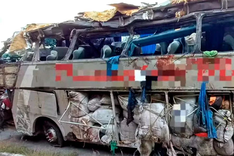 Polícia conclui identificação de vítimas de acidente com 17 mortos em rodovia de Pernambuco