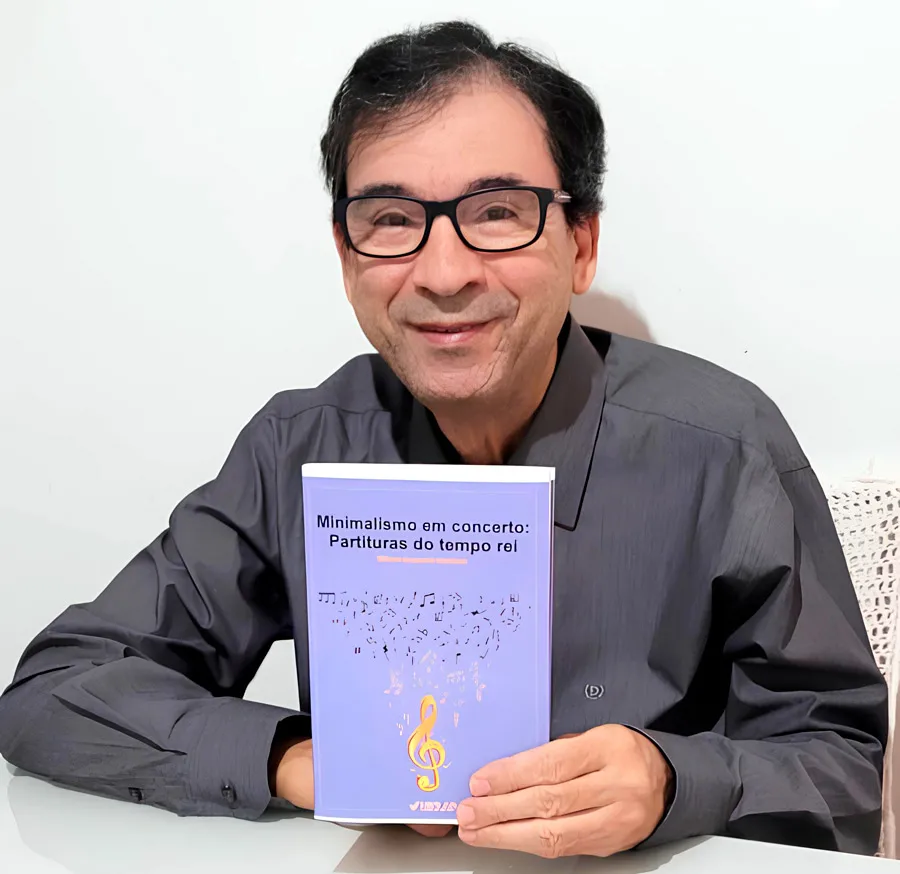 Erivan Augusto Santana mistura aldravias e microcontos em seu mais novo livro  