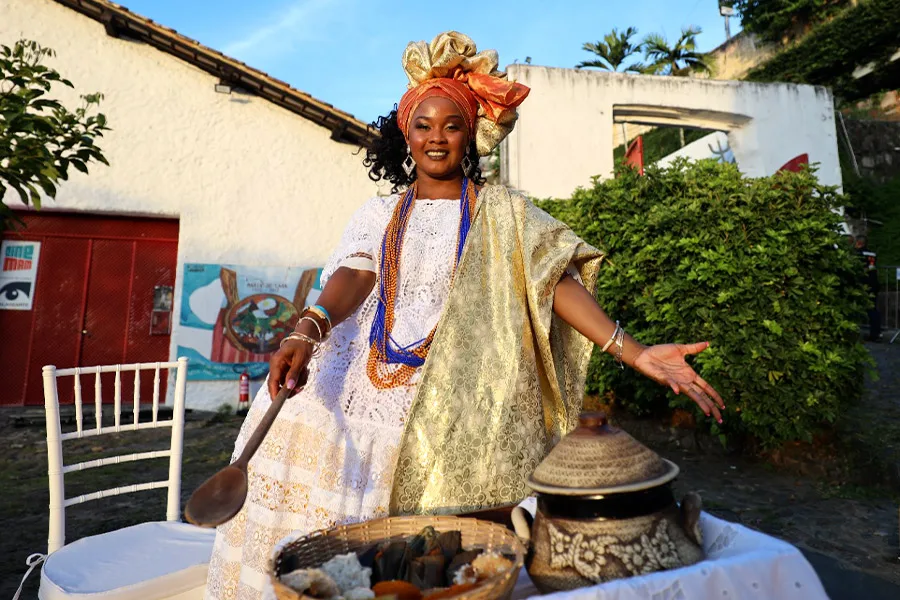 Jerônimo Rodrigues, Margareth Menezes e Emmanuel Macron abrem Festival Nosso Futuro Brasil–França, no Museu de Arte Moderna da Bahia