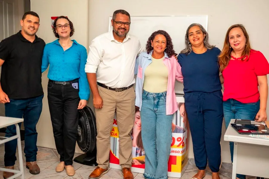 Prefeitura de Teixeira de Freitas transforma vidas com o Programa Brasil Alfabetizado