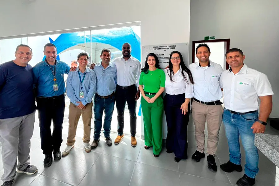 Associação Comercial e Empresarial de Nova Viçosa inaugura nova sede Associação Comercial e Empresarial de Nova Viçosa inaugura nova sede