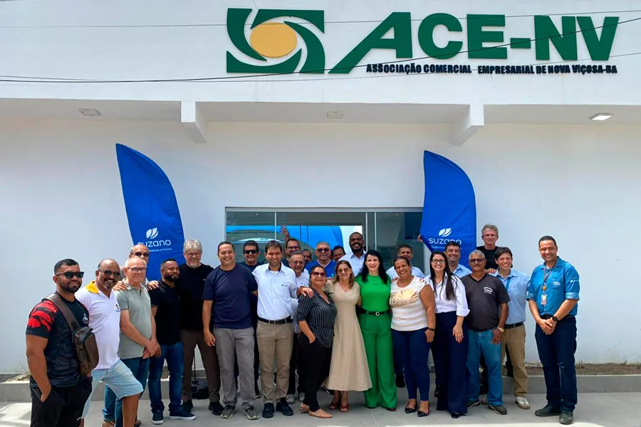 Associação Comercial e Empresarial de Nova Viçosa inaugura nova sede Associação Comercial e Empresarial de Nova Viçosa inaugura nova sede