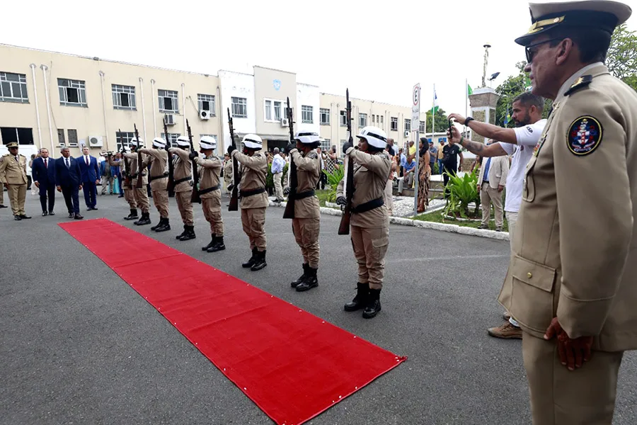Bahia forma 1.865 novos soldados para reforçar a segurança pública Bahia forma 1.865 novos soldados para reforçar a segurança pública