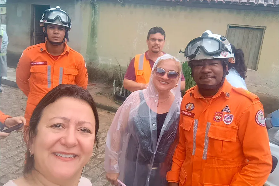 Prefeitura, Defesa Civil e Corpo de Bombeiros atuam em resposta às fortes chuvas