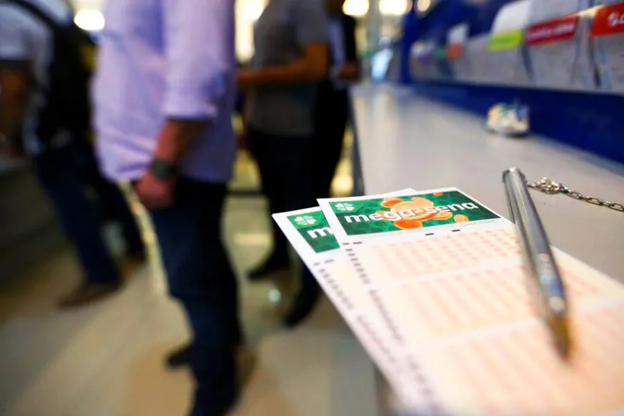 Mega-Sena acumula e o prêmio sobe para R$ 52 milhões