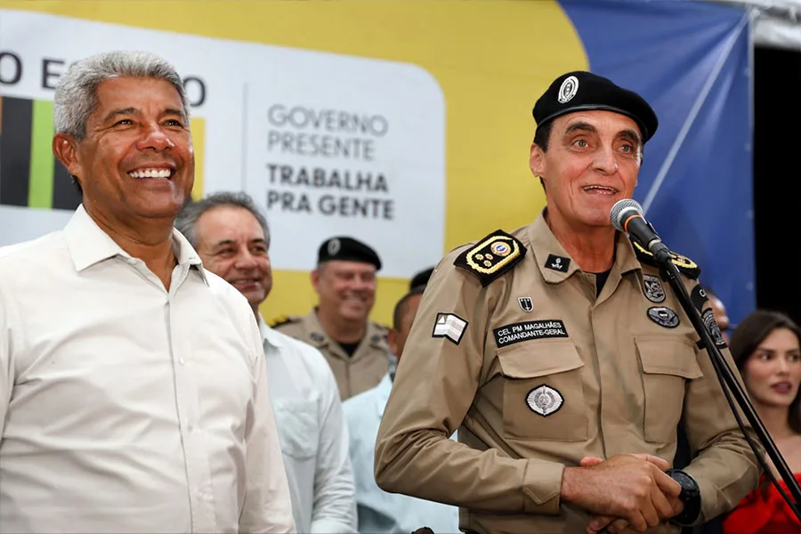 Jerônimo Rodrigues lança Operação Verão no interior e inaugura colégio de tempo integral, em Luís Eduardo Magalhães