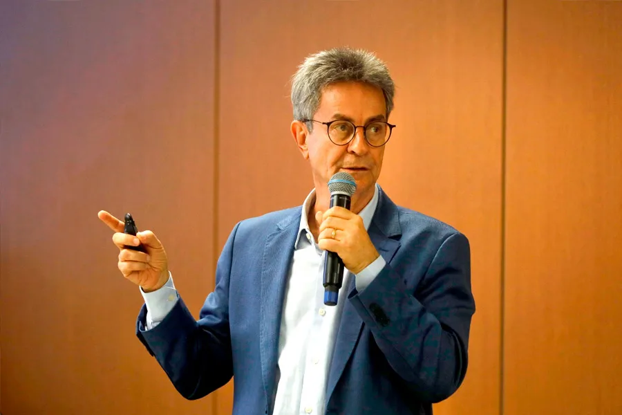 Governo autoriza licitação para pavimentação das vias de acesso ao novo Terminal Rodoviário de Teixeira de Freitas Governo autoriza licitação para pavimentação das vias de acesso ao novo Terminal Rodoviário de Teixeira de Freitas