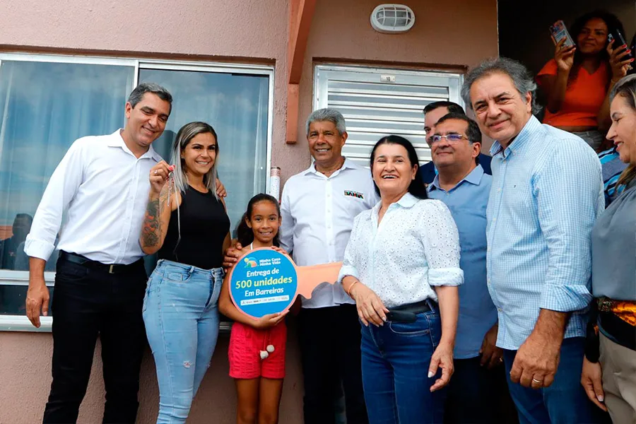 Em Barreiras, governador entrega 500 moradias do Minha Casa, Minha Vida e obras de pavimentação Em Barreiras, governador entrega 500 moradias do Minha Casa, Minha Vida e obras de pavimentação