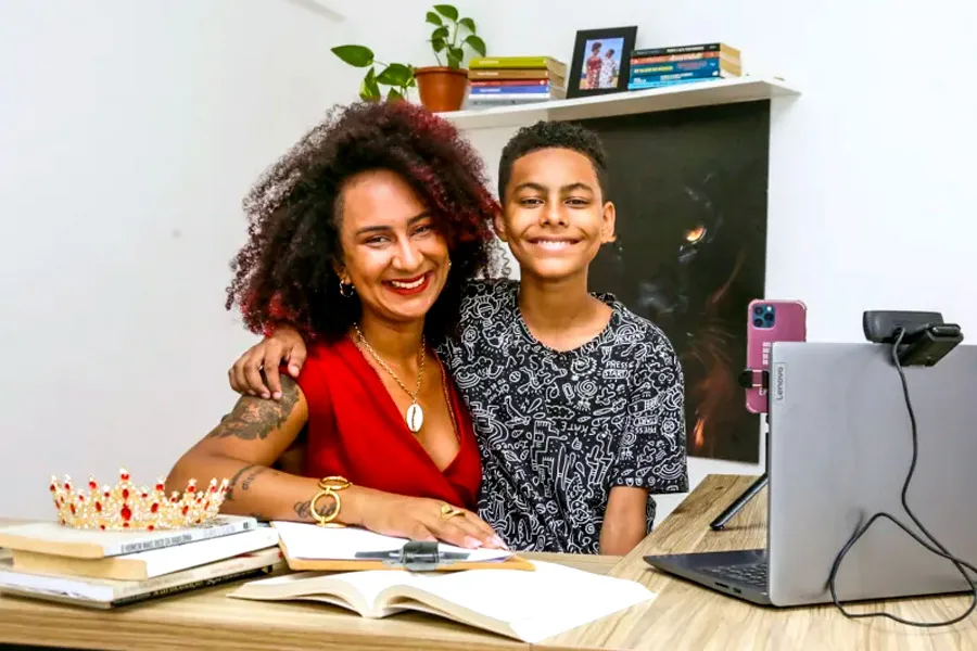 Sebrae aponta que 42% das mães empreendedoras são chefes de domicílio