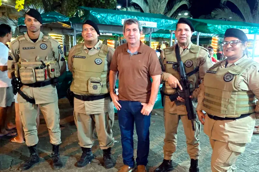 Especial de Natal movimenta Itanhém, valoriza cultura e impulsiona economia local