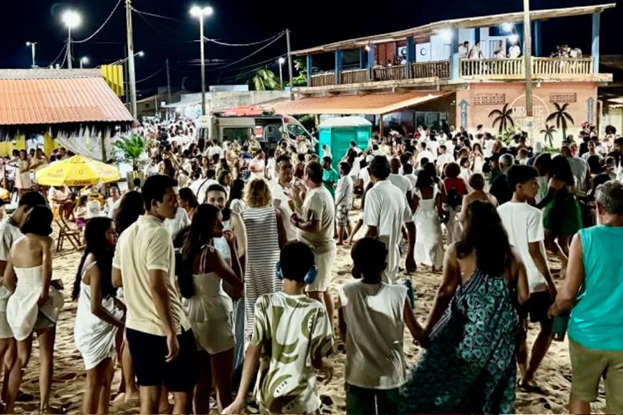 Turismo familiar fortalece comércio e garante sucesso econômico do Réveillon em Mucuri