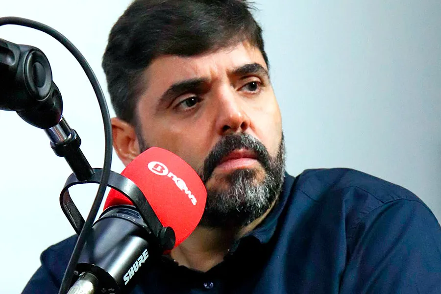 Adolpho Loyola rebate oposição e defende obras do Governo do Estado