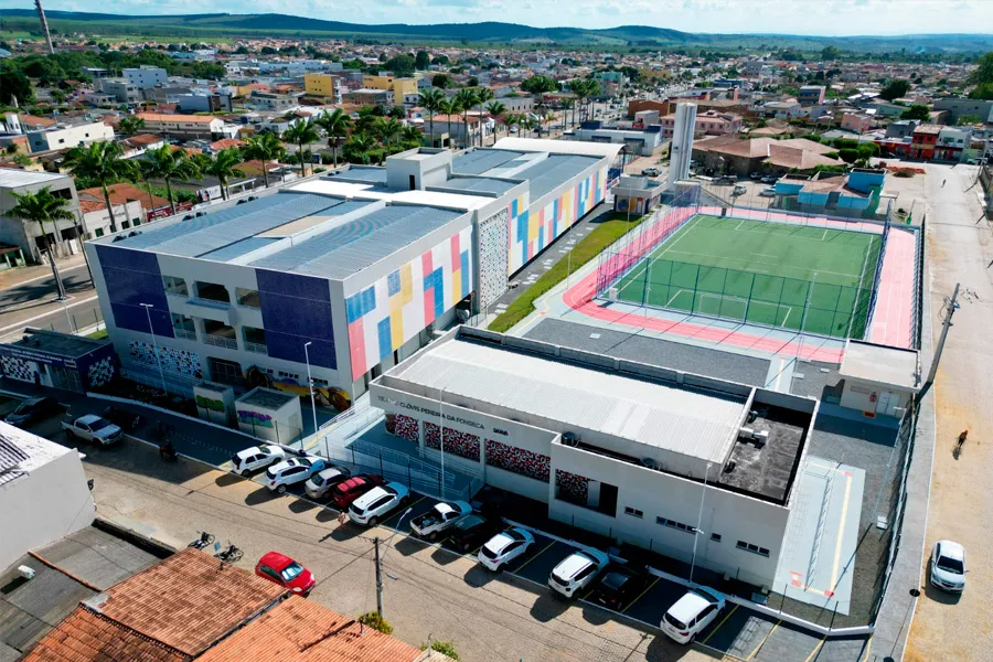 Governo do Estado alcança marca histórica com entrega da 100ª escola de tempo integral em Maracás