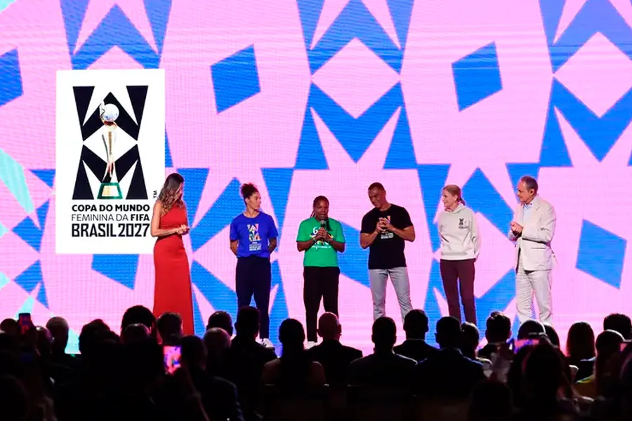 Fifa lança marca da Copa Feminina 2027 em evento no Rio de Janeiro 